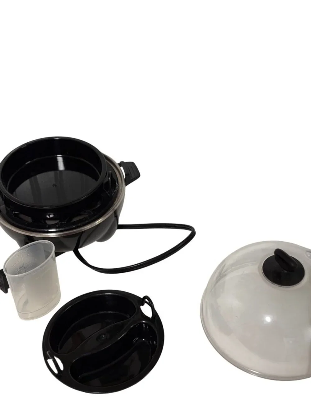 Dash Egg Black 7 Eggs Poacher Steamer Includes measure cup